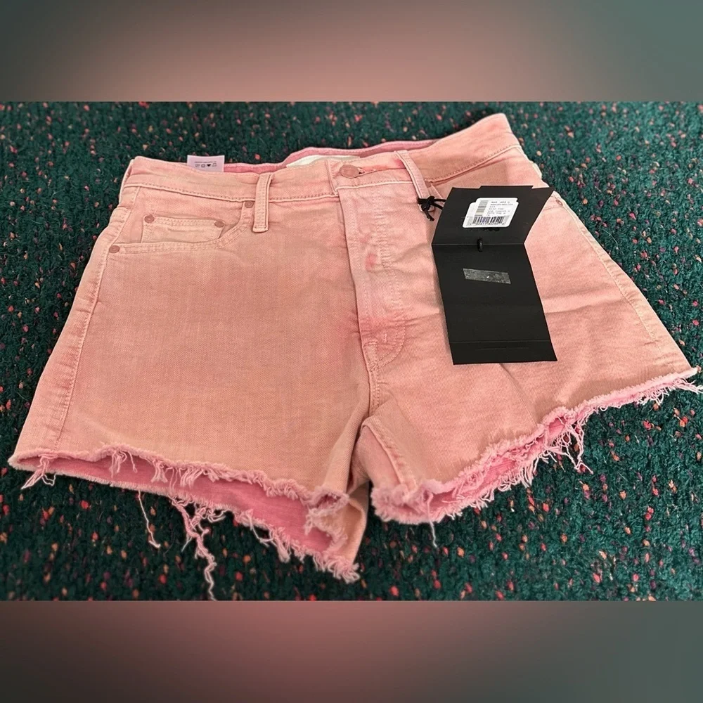 RARE MOTHER NWT The Tomcat Kick Fray Denim Shorts in Into The Midst—26